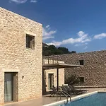 Villa Riverstone With Private Pools *