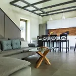 Villa Riverstone With Private Pools *