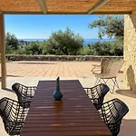 Riverstone With Private Pools
