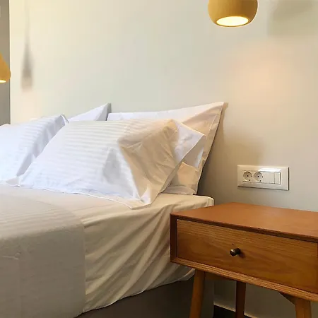 Riverstone With Private Pools Villa Lévktron