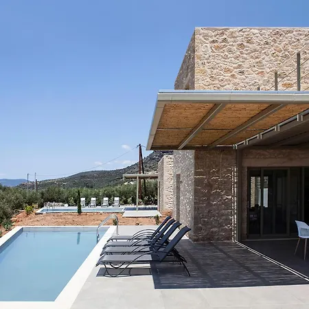 Riverstone With Private Pools * Λεύκτρο