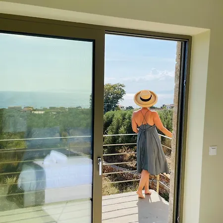 Riverstone With Private Pools Villa