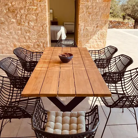 Riverstone With Private Pools Vila *