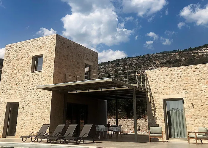 Riverstone With Private Pools Вилла