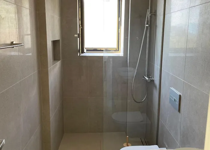 Вилла Riverstone With Private Pools *