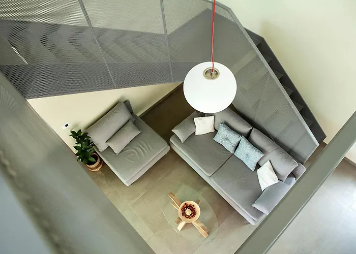 Вилла Riverstone With Private Pools Levktron