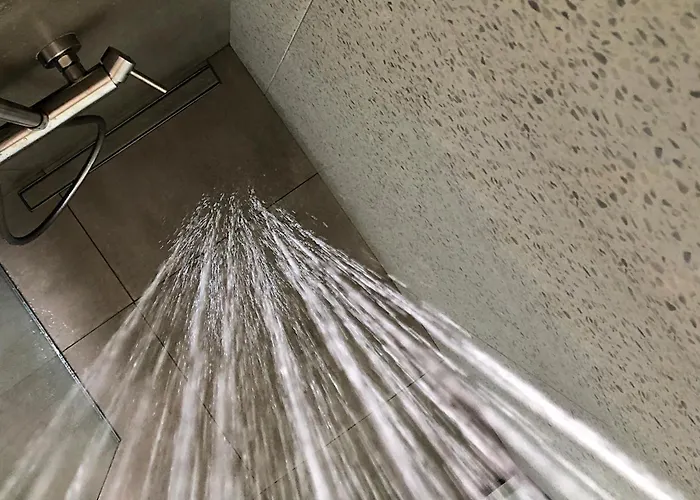 Вилла Riverstone With Private Pools