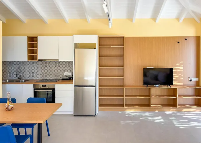 Riverstone With Private Pools Вилла Levktron